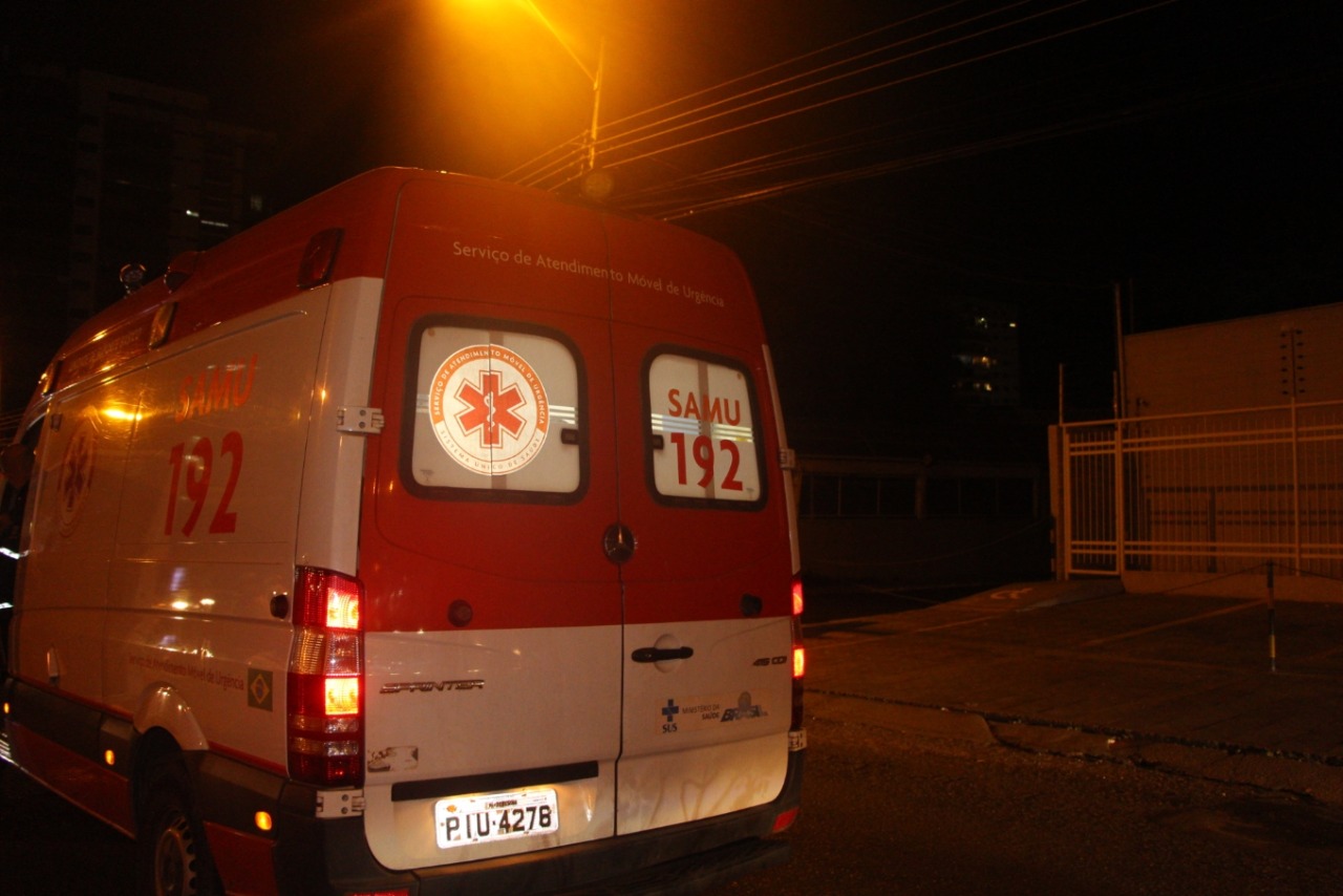 Samu foi até o local socorrer as vítimas 