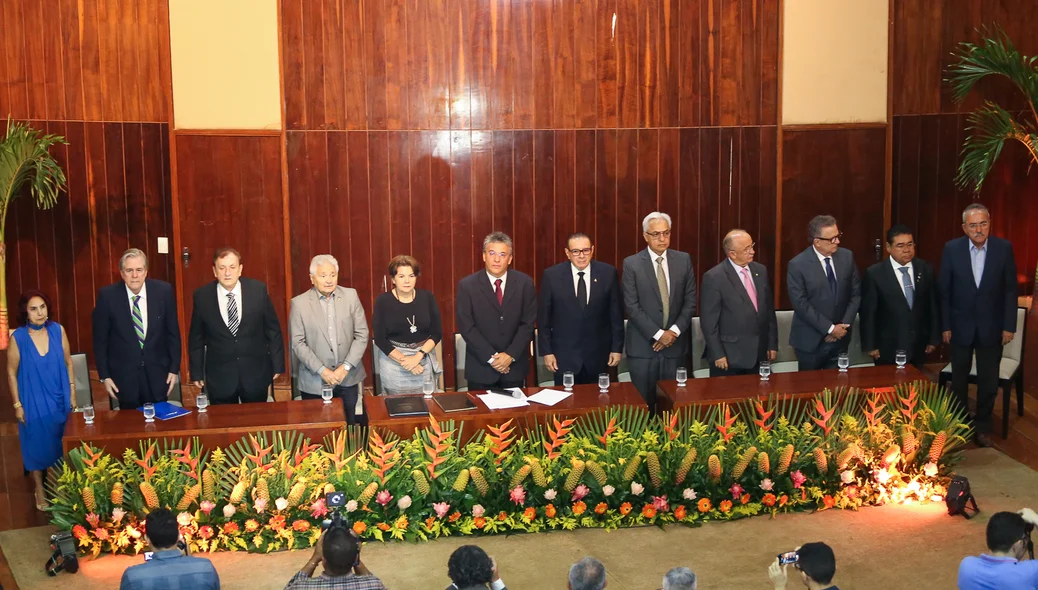 O escritor Valdeci Cavalcante vai compor a cadeira nº 17 da APL