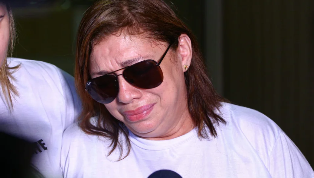 Vânia Carvalho chorou muito na audiência