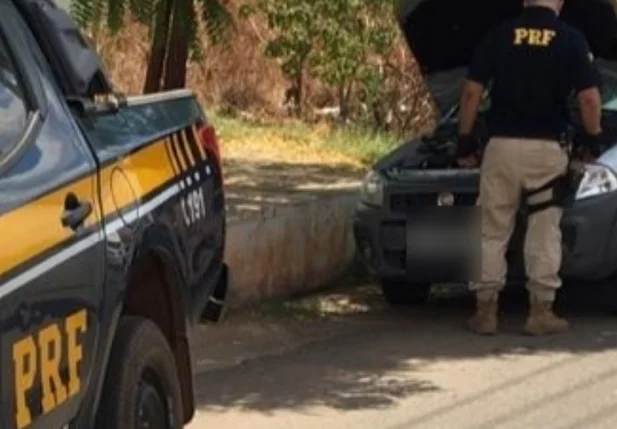 Veículo apreendido pela PRF na BR 316