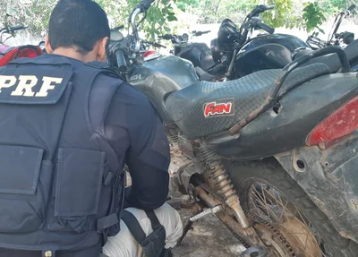 Veículo recuperado pela PRF
