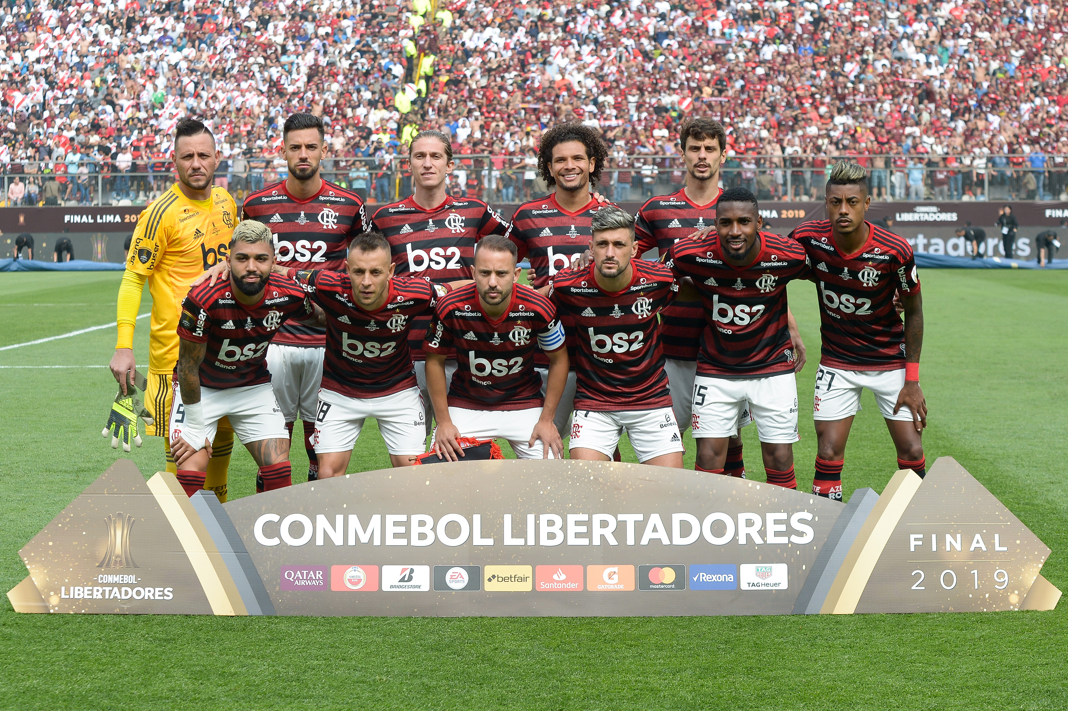 Flamengo vence River na Copa Libertadores