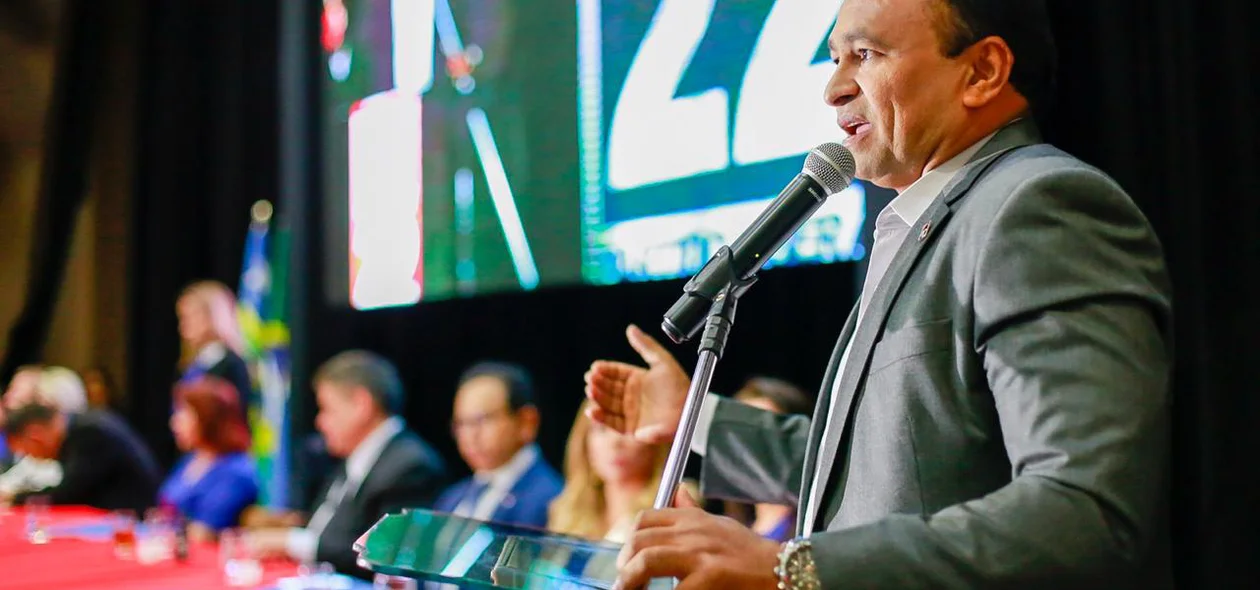 Secretário Fábio Abreu