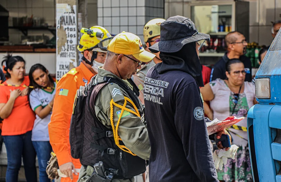A perícia criminal também se deslocou para realizar levantamentos