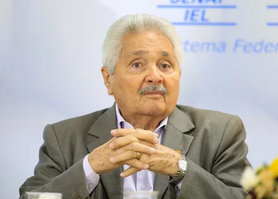 Senador Elmano Ferrer 