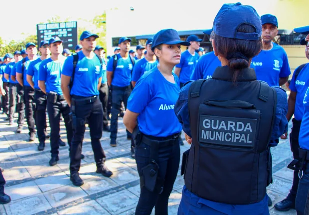 Alunos na aula inaugural do curso de formação da Guarda Municipal de Teresina