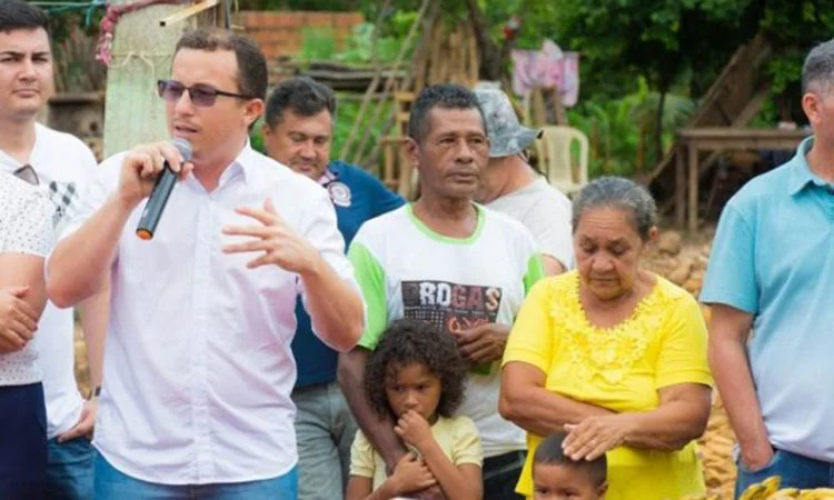 Prefeito Junior Percy entrega várias obras em Buriti dos Lopes