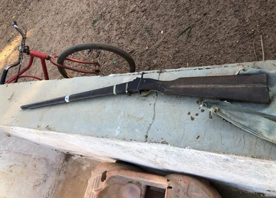 Arma utilizada para praticar o crime