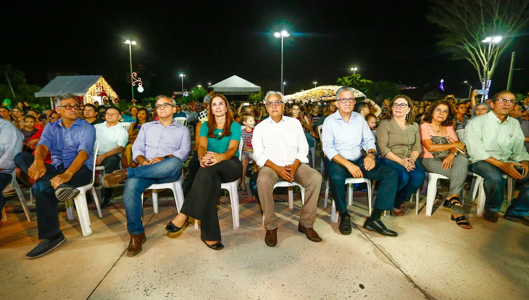 Autoridades presente no parque da cidadania 