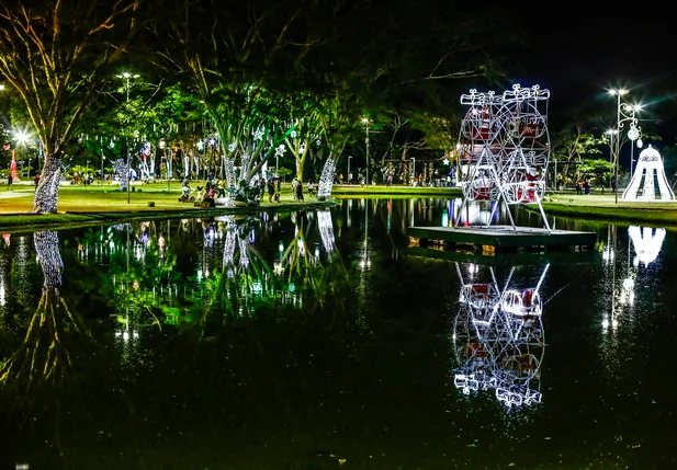 Decoração de Natal no Parque da Cidadania