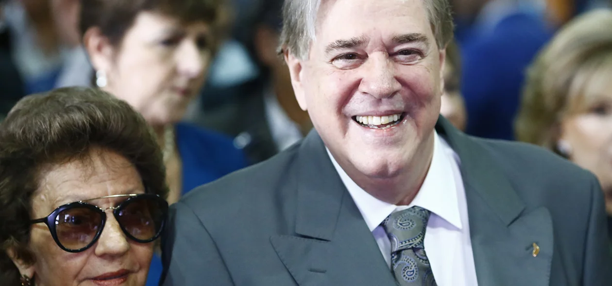 Hugo Napoleão no lançamento do seu livro 