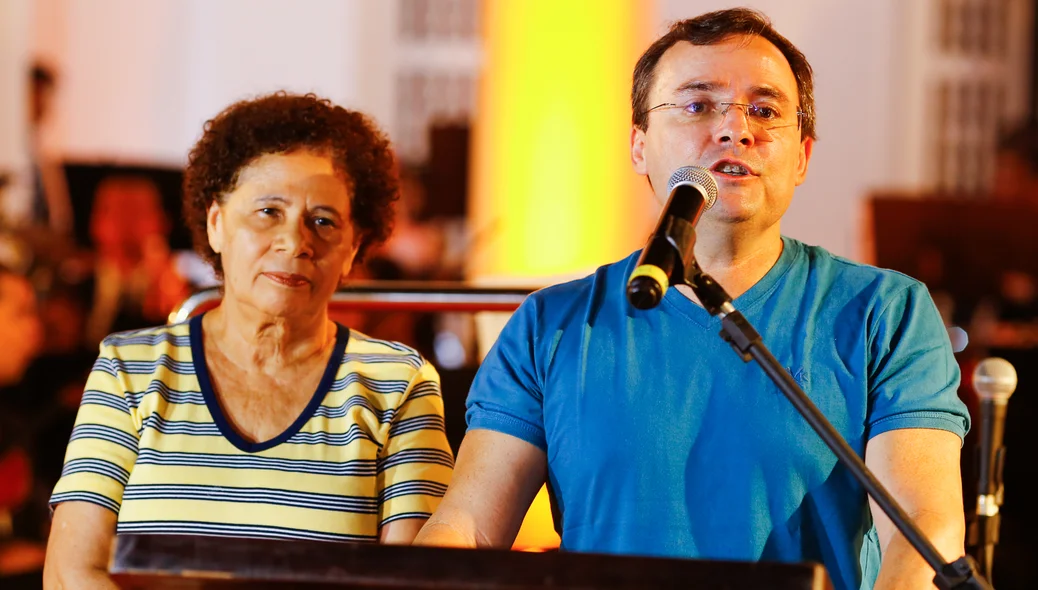 Regina Sousa e Fábio Novo