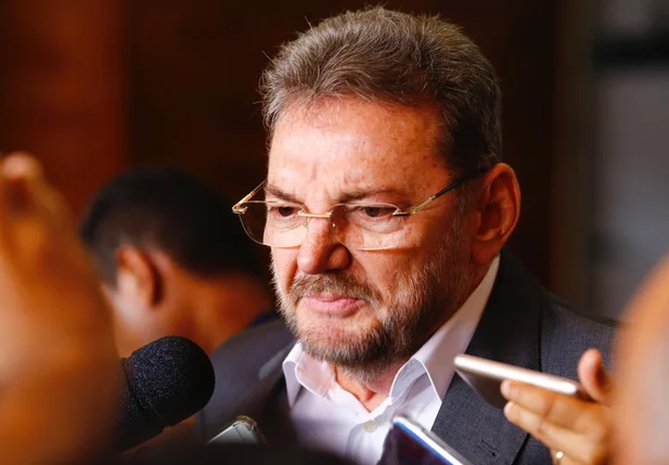 Wilson Martins