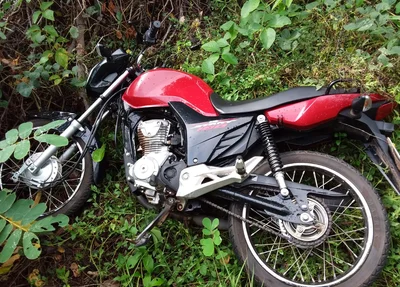 Motocicleta recuperada pela PM