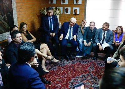 Representantes de instituições e deputados se reúnem na Alepi para discutir a reforma da Previdência