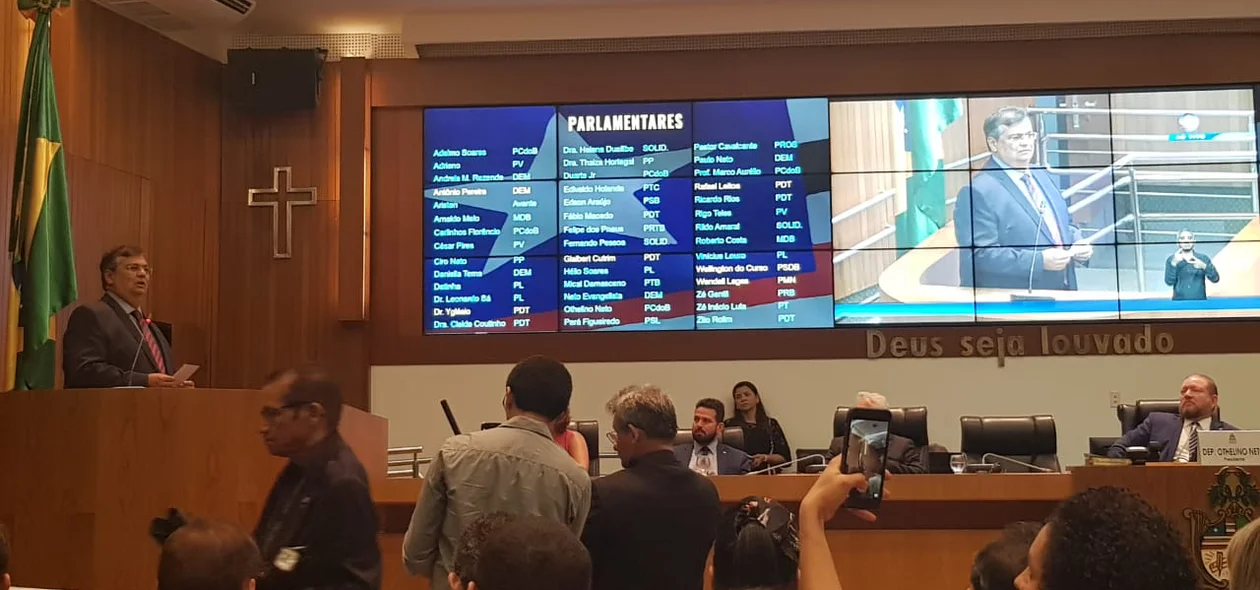 O governador Flávio Dino esteve presente 