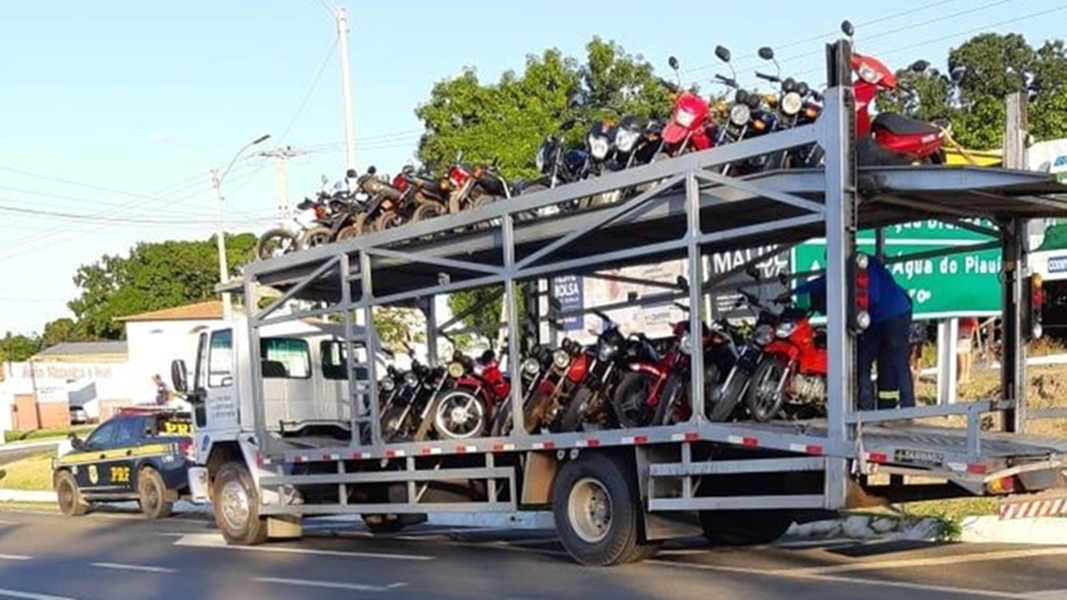 30 motos foram apreendidas pela PRF-PI em Água Branca