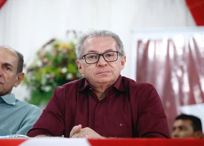 Deputado federal Assis Carvalho