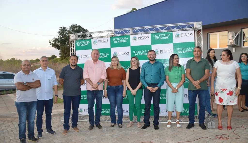 Solenidade reuniu várias autoridades