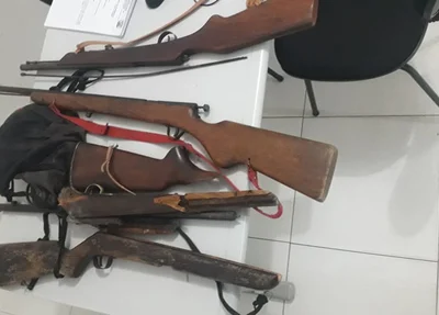 Armas apreendidas no Povoado Formosa em Jaicós