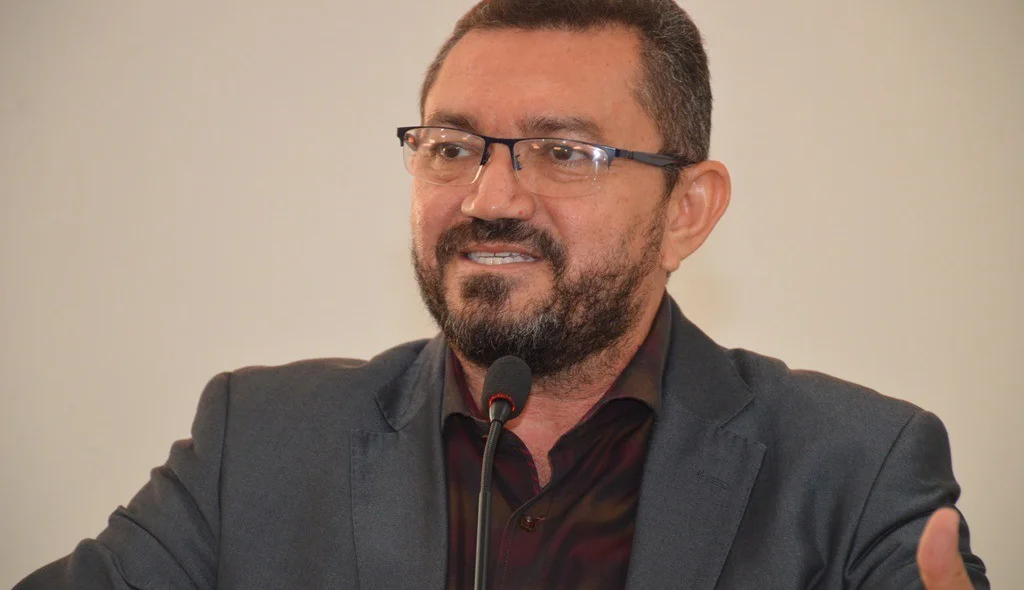 Padre Walmir destaca importância da homenagem