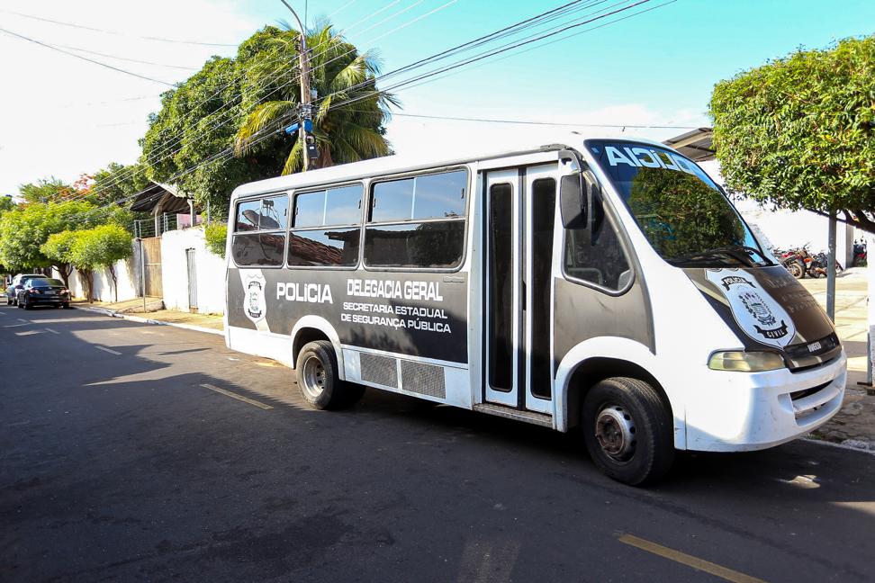 Carro da Polícia Civil