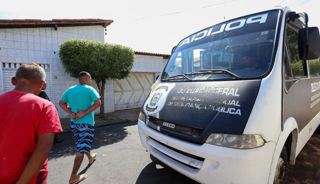 Presos serão levados para o sistema penitenciário