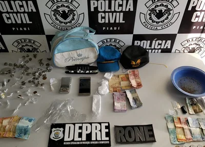 Material apreendido com o trio em Teresina