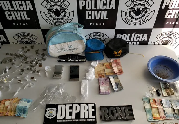 Material apreendido com o trio em Teresina
