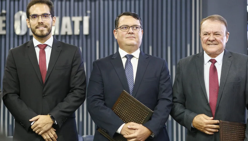 Solenidade de entrega do título de cidadão teresinense na Câmara