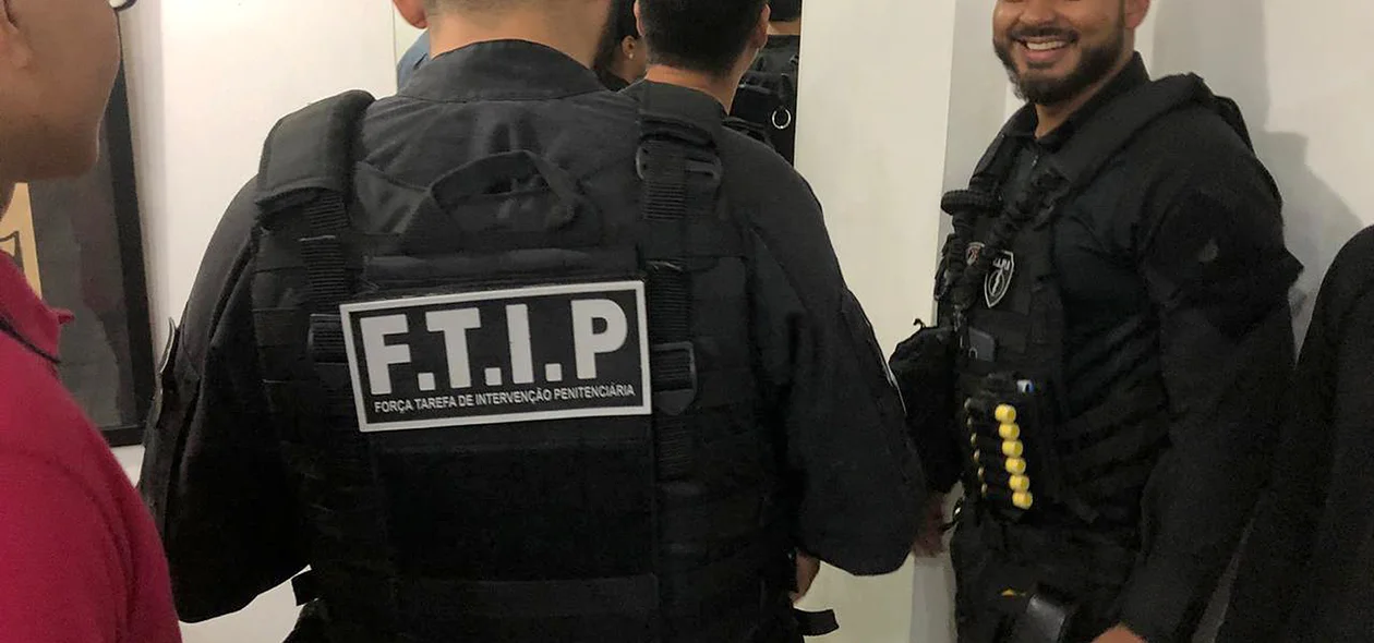 Agentes Penitenciários 