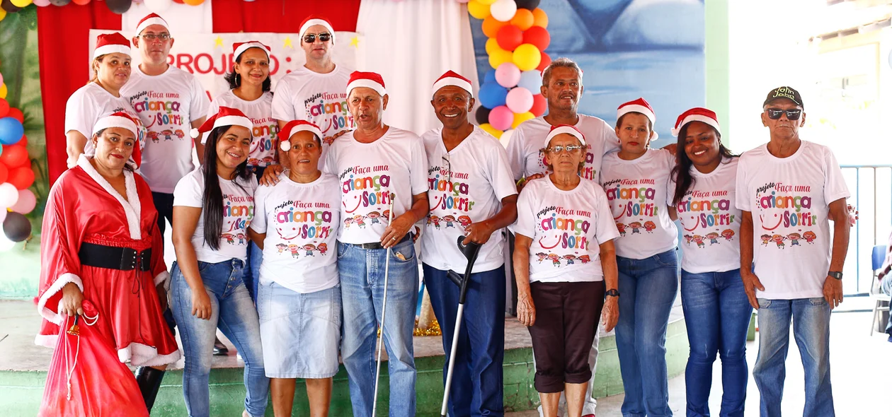 Projeto Faça uma Criança sorrir 
