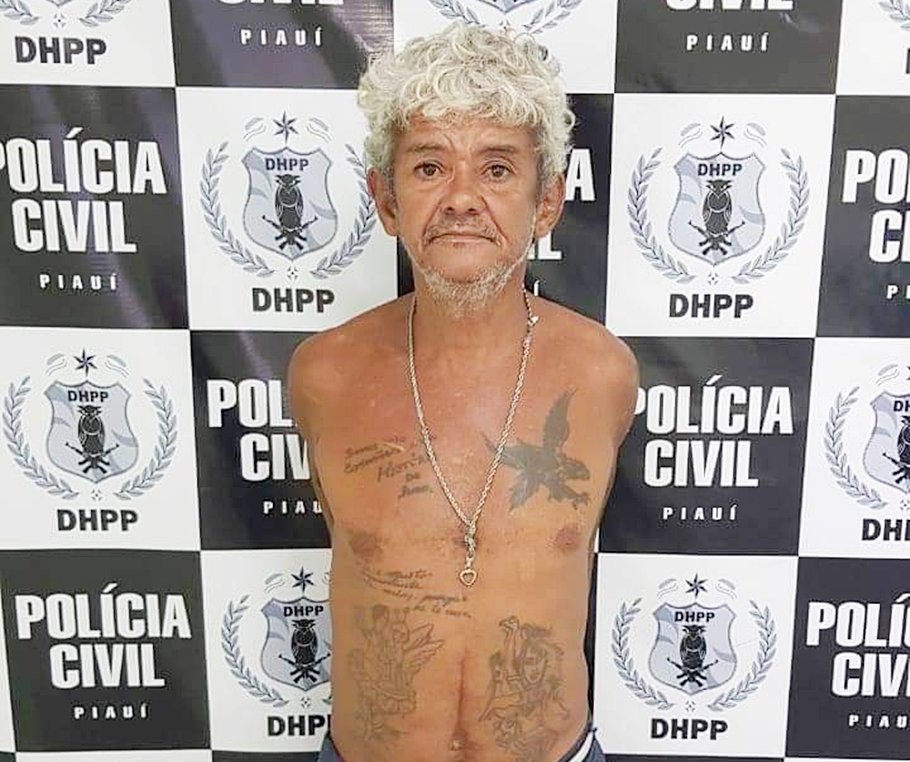 Acusado de assassinar a própria mãe