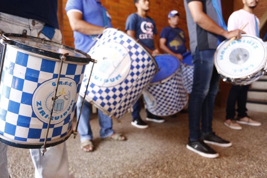 Escola de samba teresinense Ziriguidum 