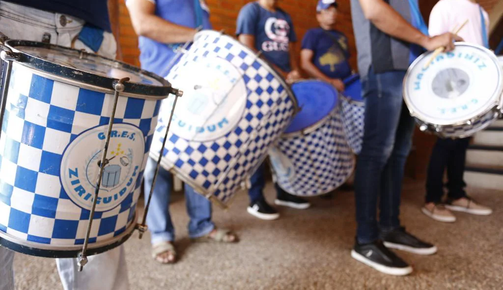 Escola de samba teresinense Ziriguidum 