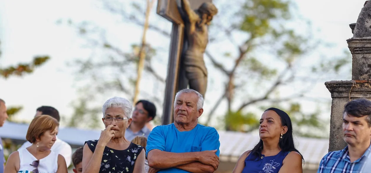 Presentes no sepultamento de Fernando Monteiro