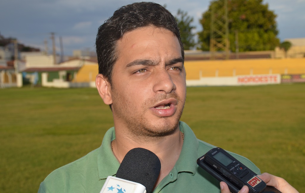 Presidente do Picos confirma dispensa do atleta
