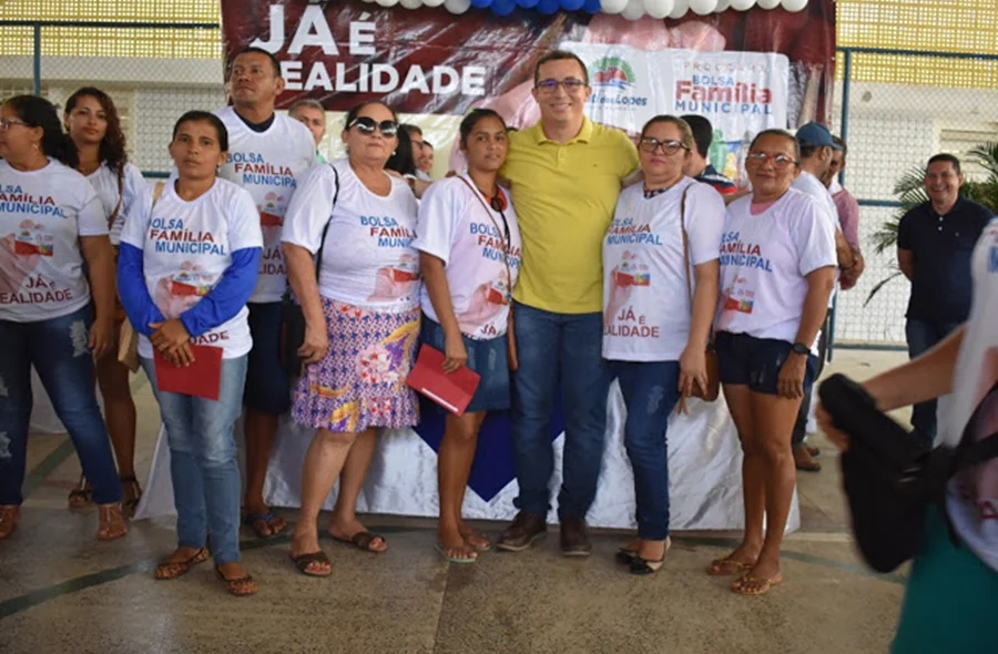 Prefeito Júnior Percy durante evento em Buriti dos Lopes