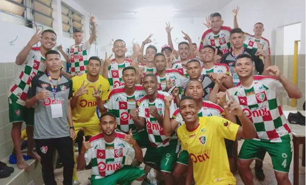 Equipe sub-20 do Fluminense-PI