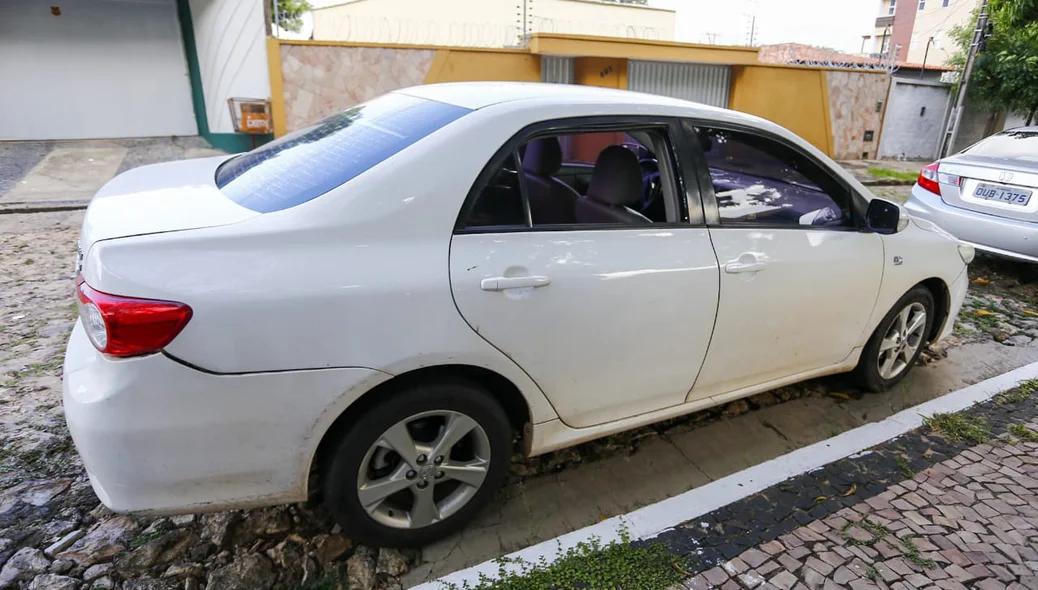 Carro arrombado