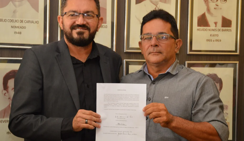 Conselheiro Josivaldo Ferreira Lavor de Lima com o Padre Walmir