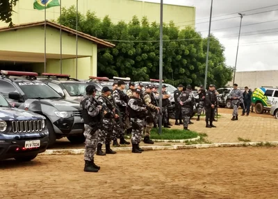 Policiais do 4º BPM de Picos