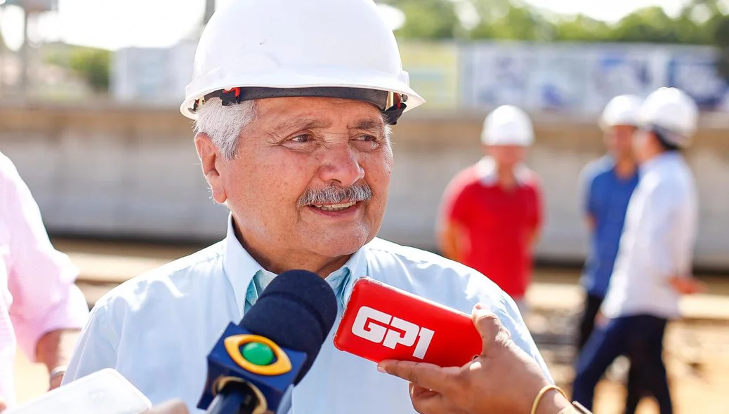 Senador Elmano Férrer