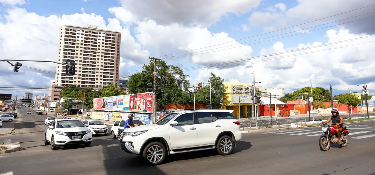 Pequeno congestionamento no local