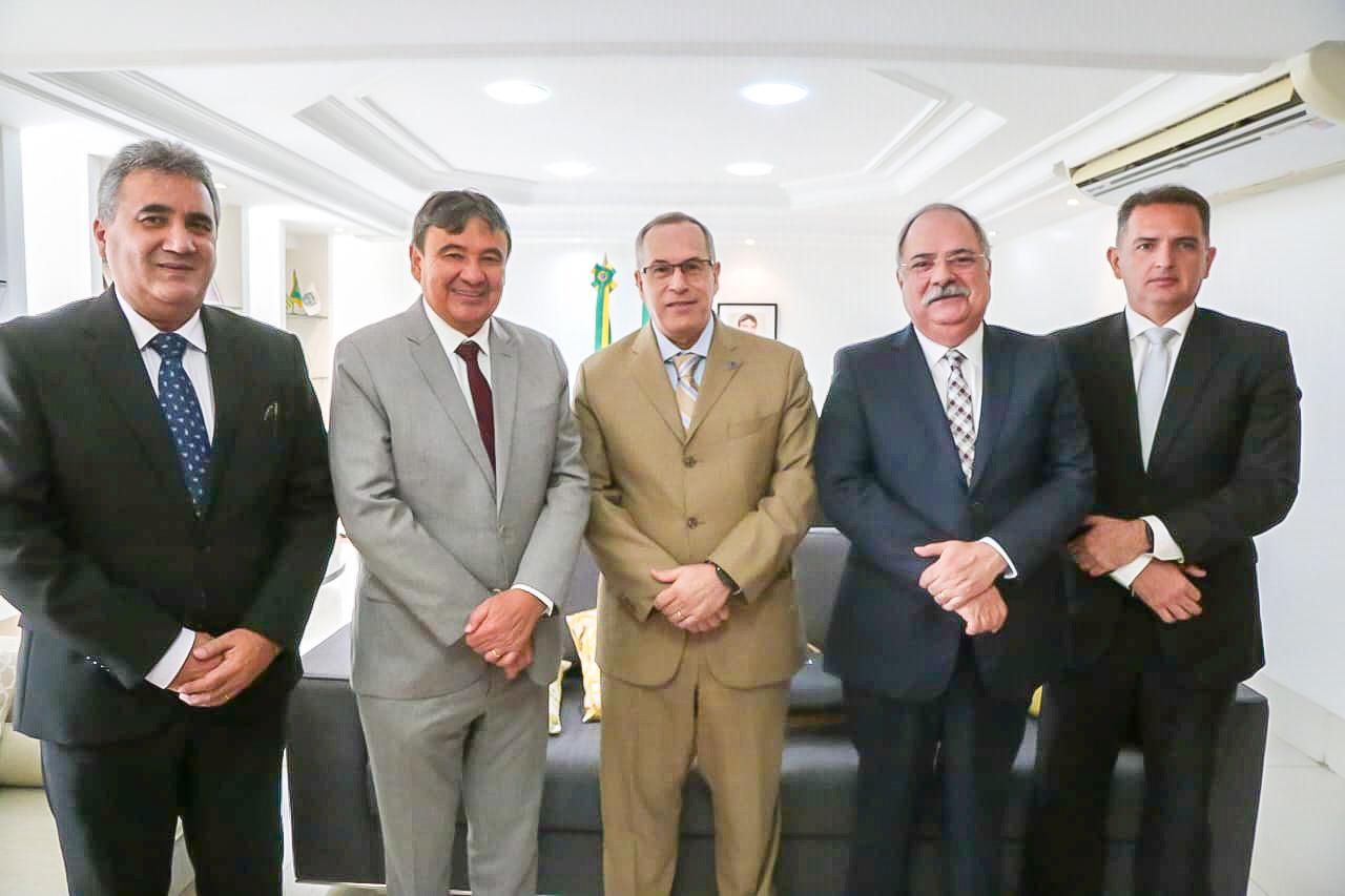 Wellington Dias se reúne com o presidente nacional da ANP, Décio Oddone