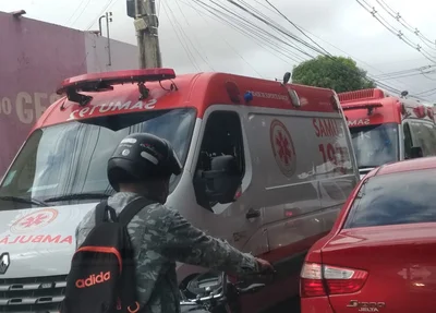 Duas ambulâncias do Samu estavam no local