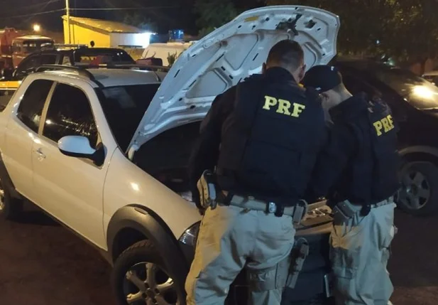 Fiat Strada recuperado pela PRF