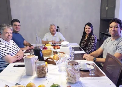 Elmano e deputados da oposição