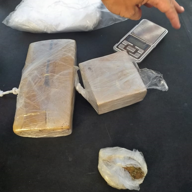 Apreensão de entorpecentes na zona norte