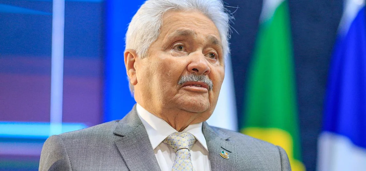 Elmano Férrer